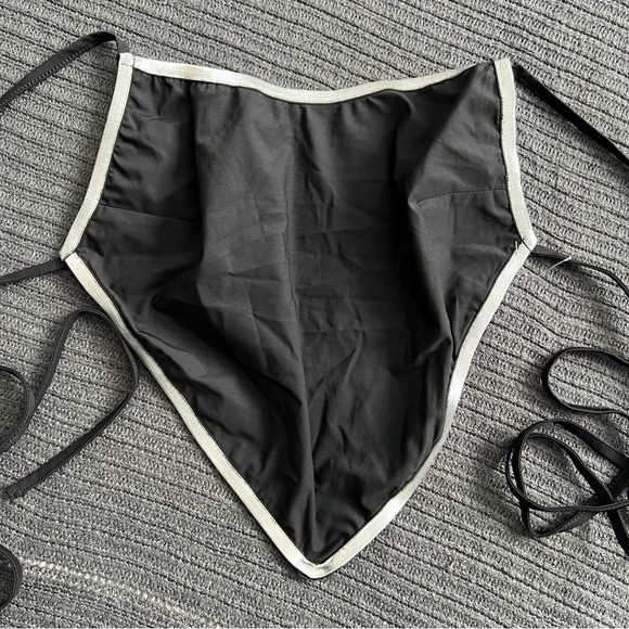 FLAUNT IT TIE BACK HANKER-CHIEF HALTER TOP Black Large - Picture 10 of 14